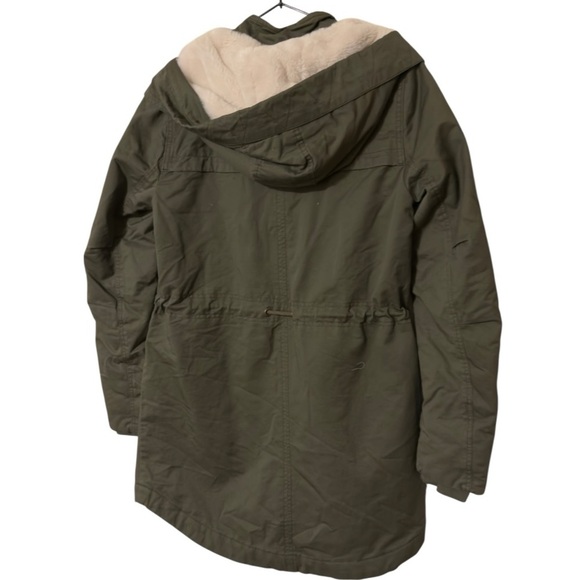 ๐น๐๐๐-H&M ๐๐๐๐๐ ๐๐๐๐๐๐๐ ๐๐๐๐๐๐ ๐๐๐๐๐๐ - Picture 4 of 5